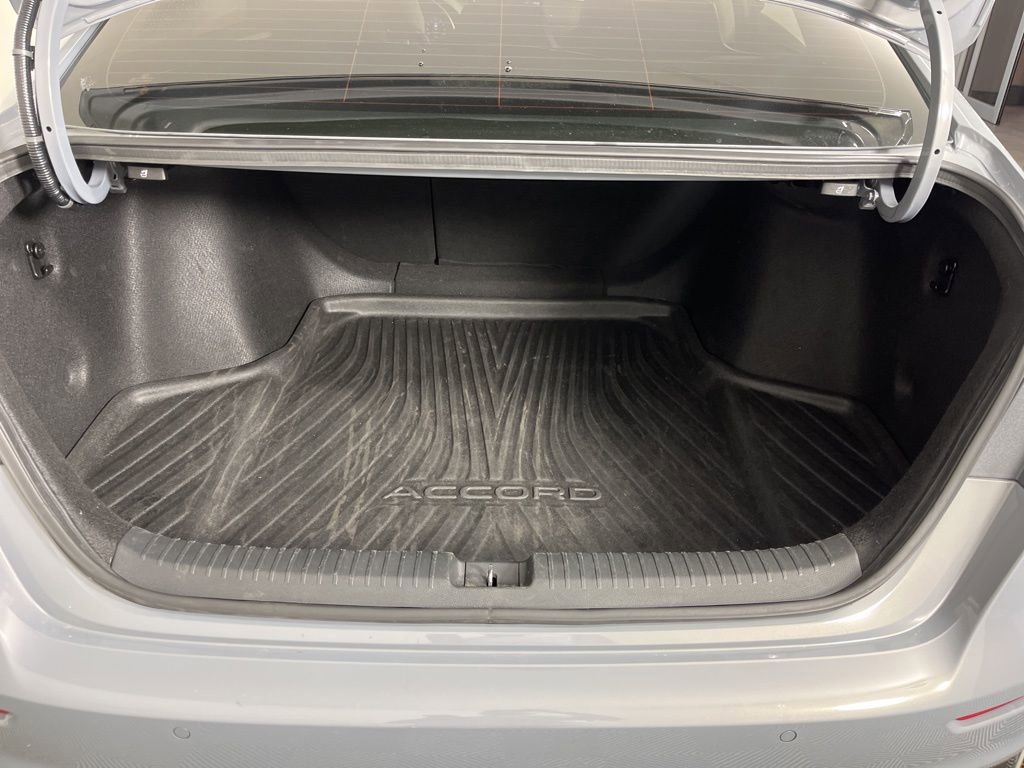 Used 2024 Honda Accord EX-L image 10