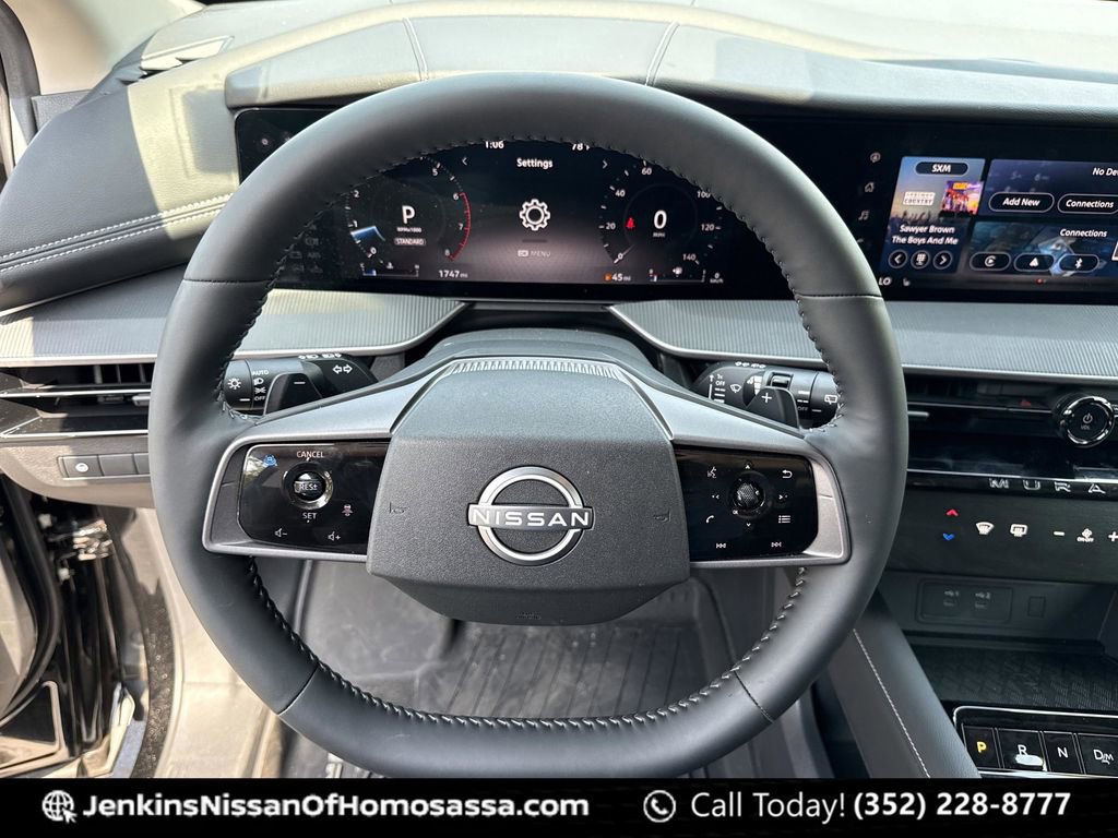 Certified 2025 Nissan Murano SV image 41