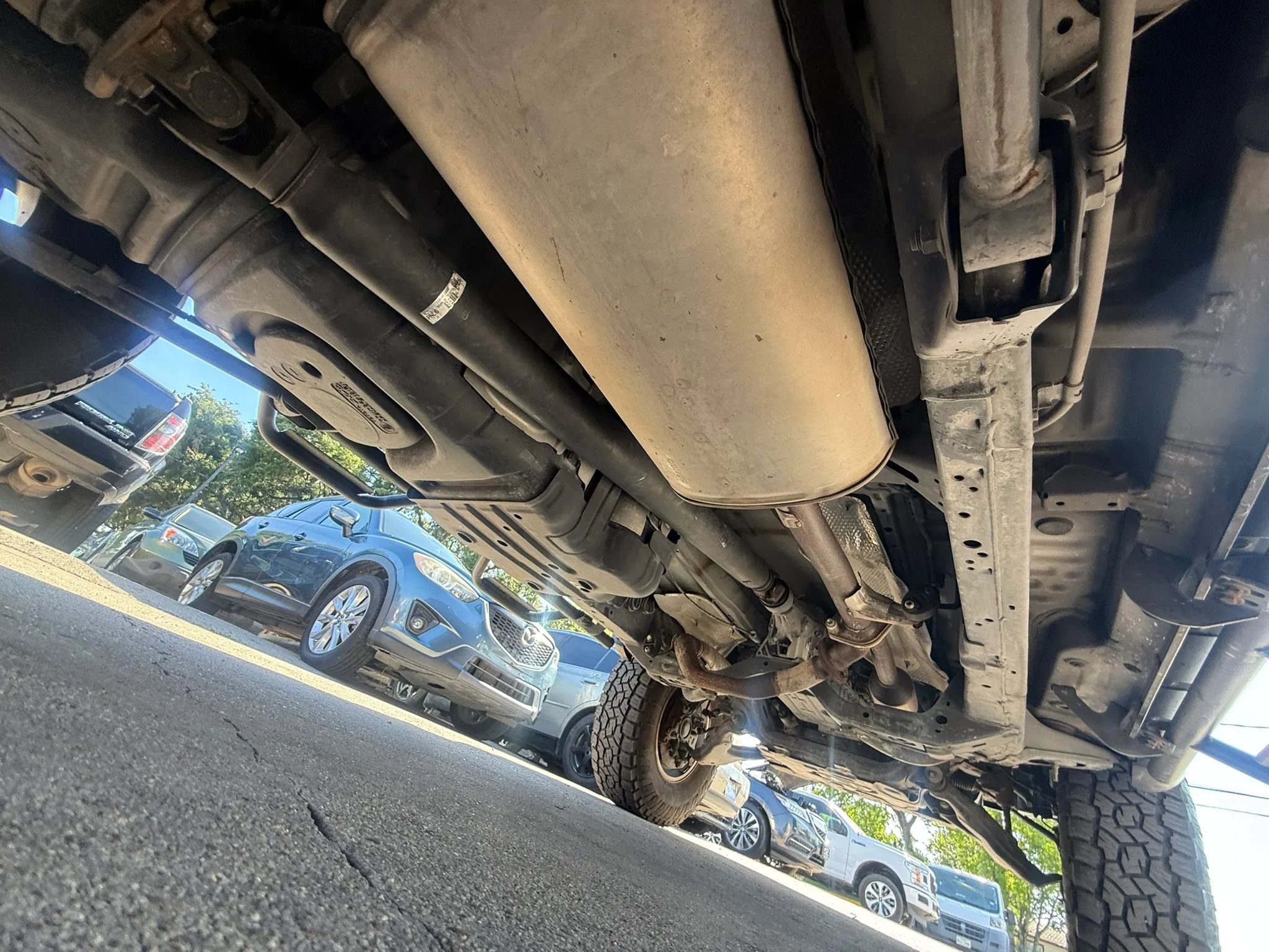Used 2018 Toyota 4Runner SR5 RWD image 36
