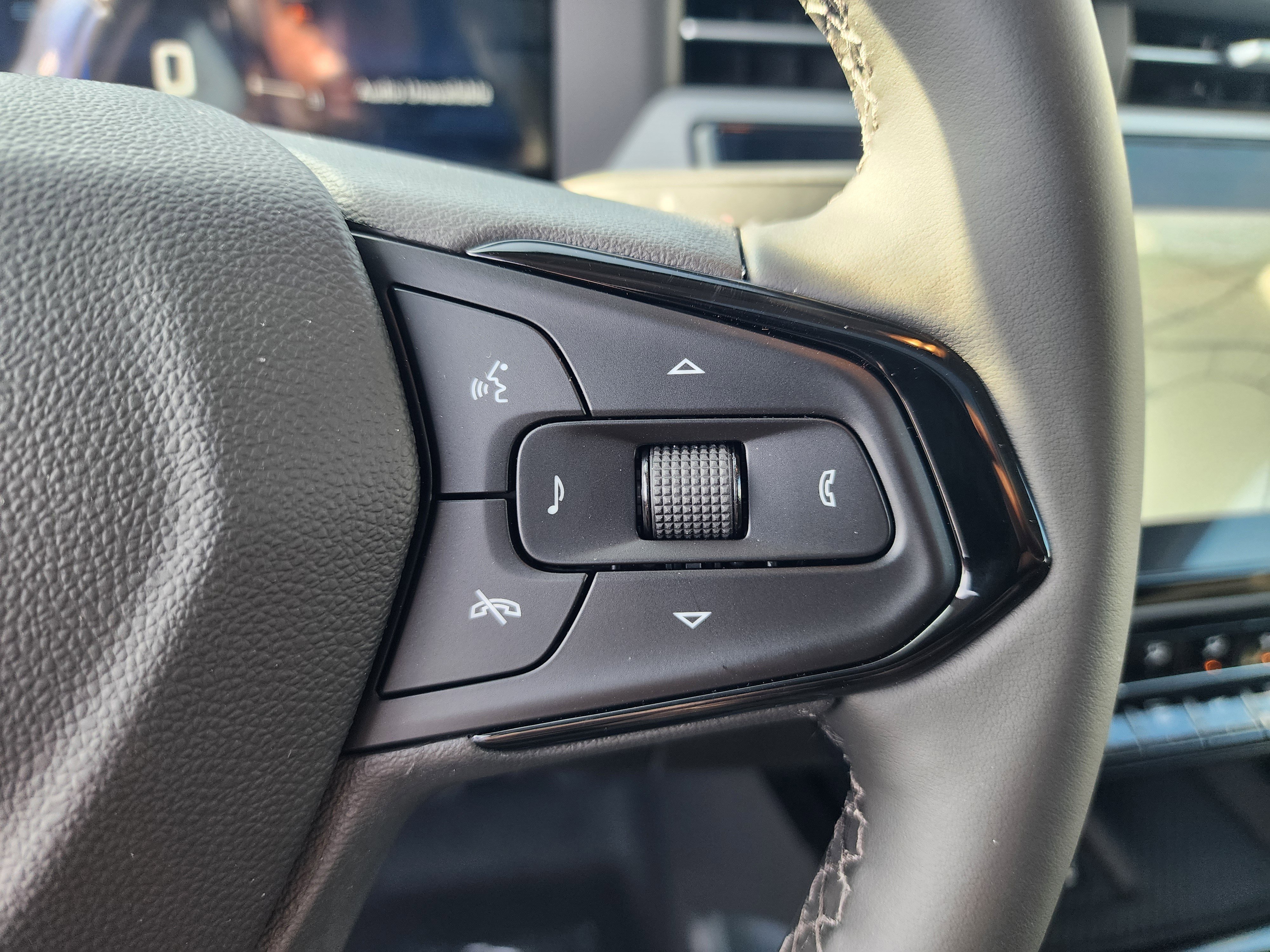 New 2027 Chevrolet Bolt RS w/ Technology Package image 30