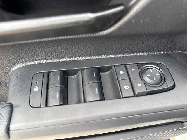 Used 2024 Toyota Tacoma SR5 AWD/4WD image 22