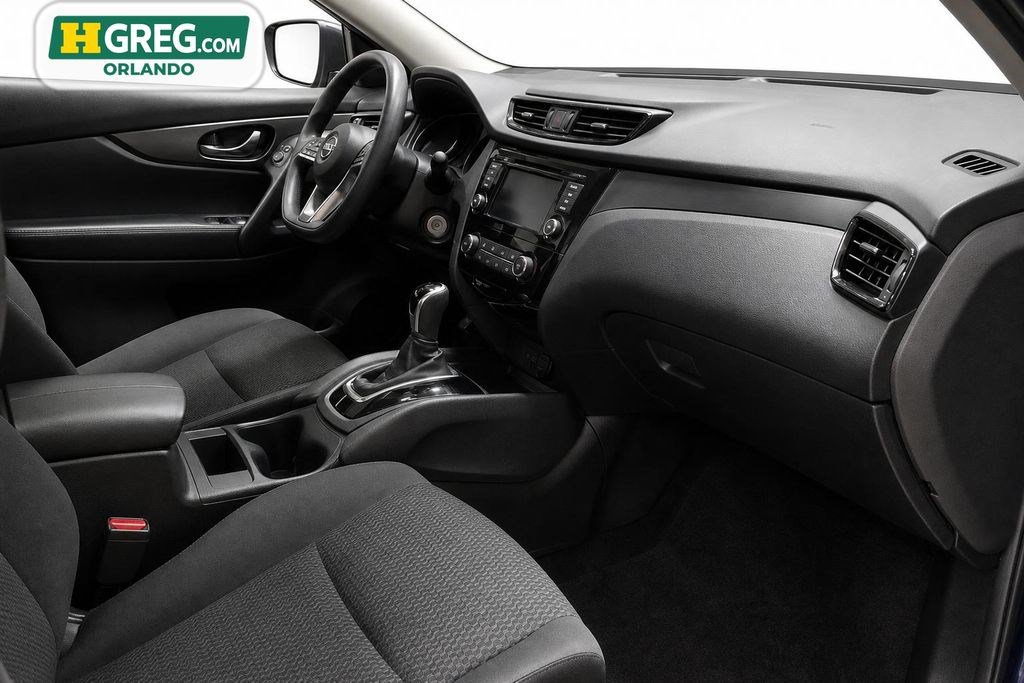 Used 2020 Nissan Rogue Sport S w/ Appearance Package FWD image 11