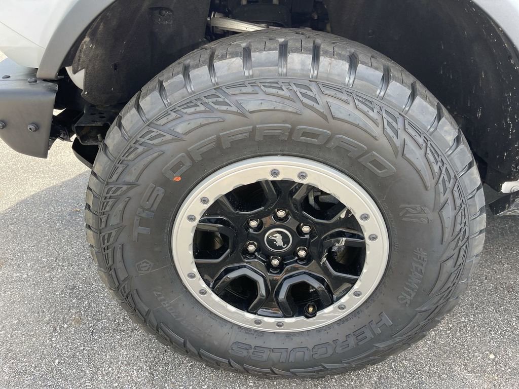 Used 2022 Ford Bronco Badlands AWD/4WD image 2