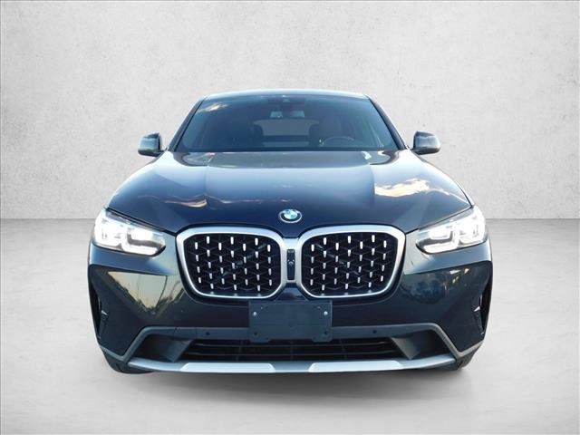 Used 2024 BMW X4 xDrive30i AWD/4WD image 4