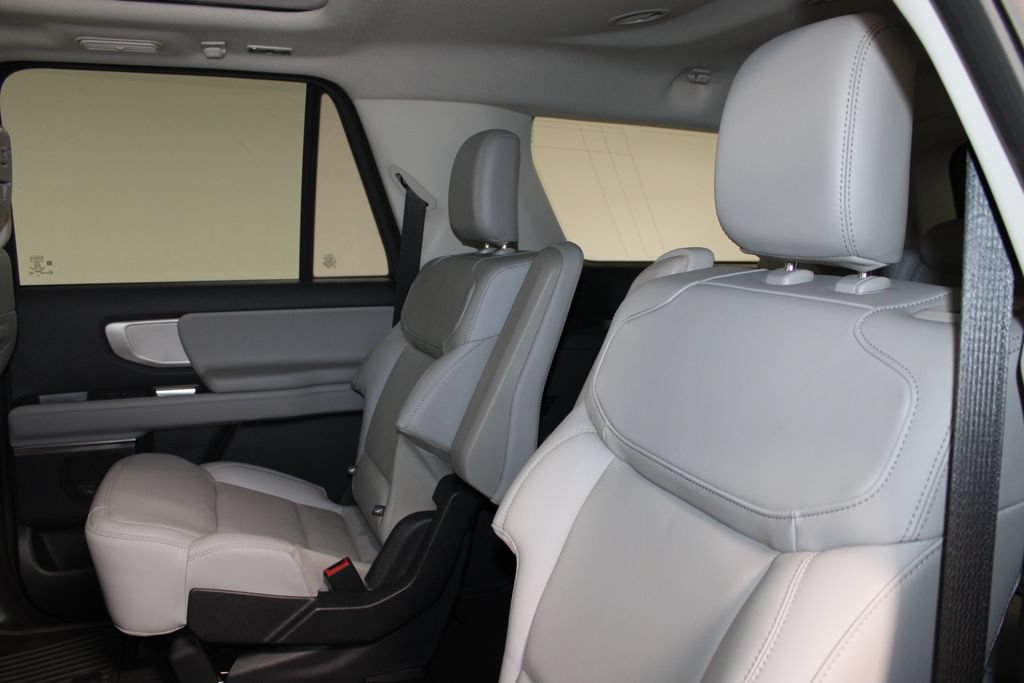 New 2027 Ford Expedition Max Active AWD/4WD image 17