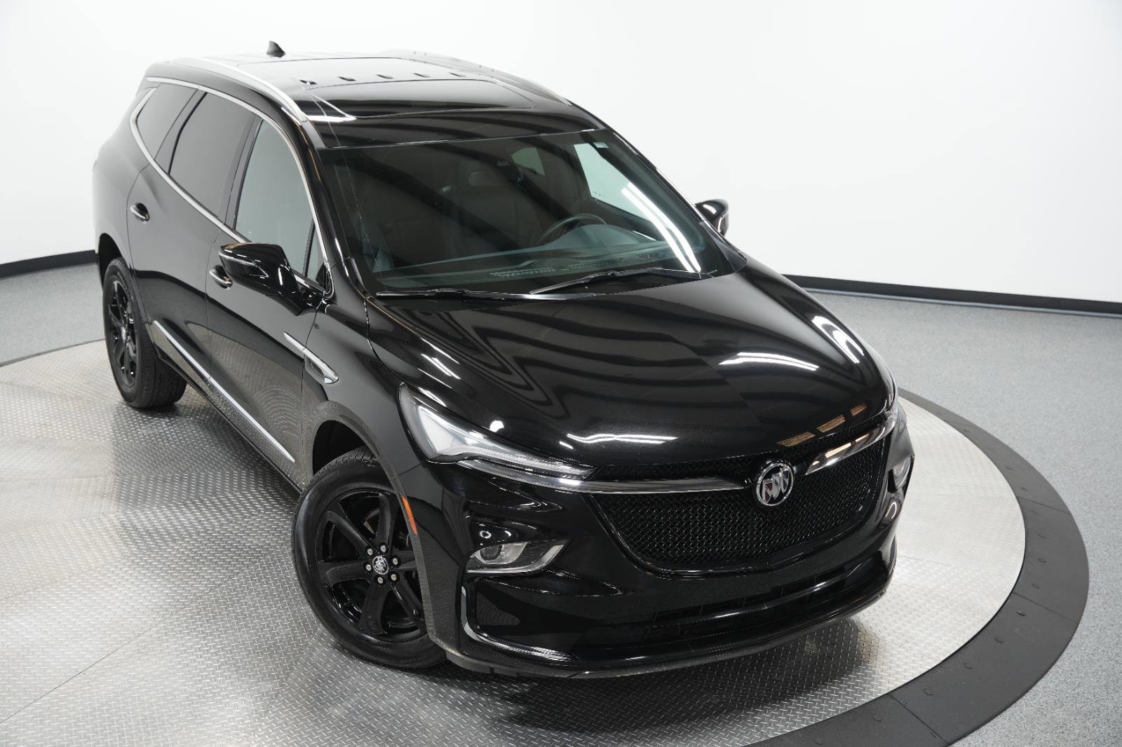 Used 2024 Buick Enclave Essence w/ Experience Buick Package image 46