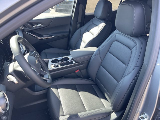 New 2027 Chevrolet Equinox LT w/ Convenience Package II AWD/4WD image 11
