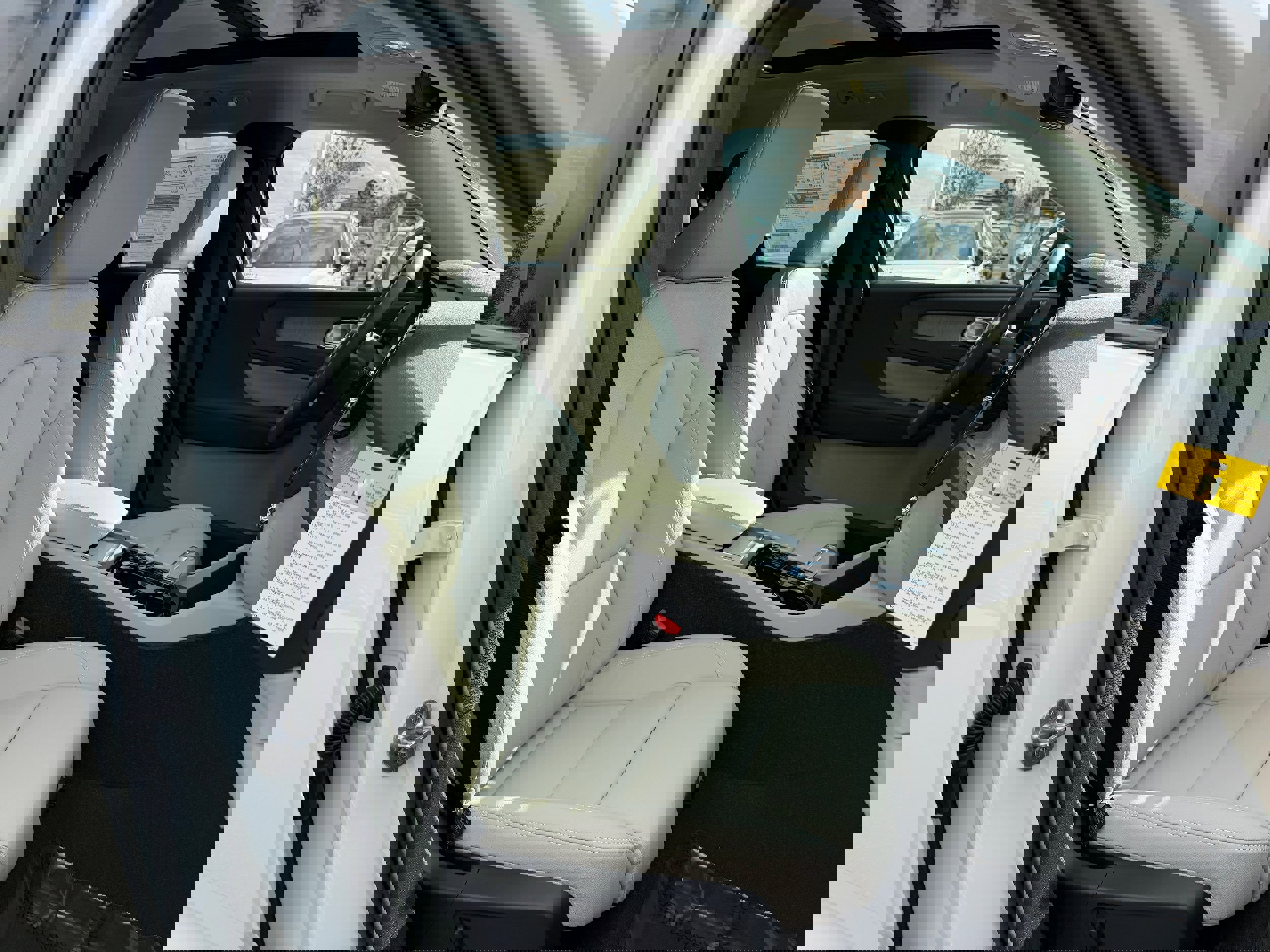 New 2026 Volvo XC40 B5 Plus w/ Protection Package Premier image 8