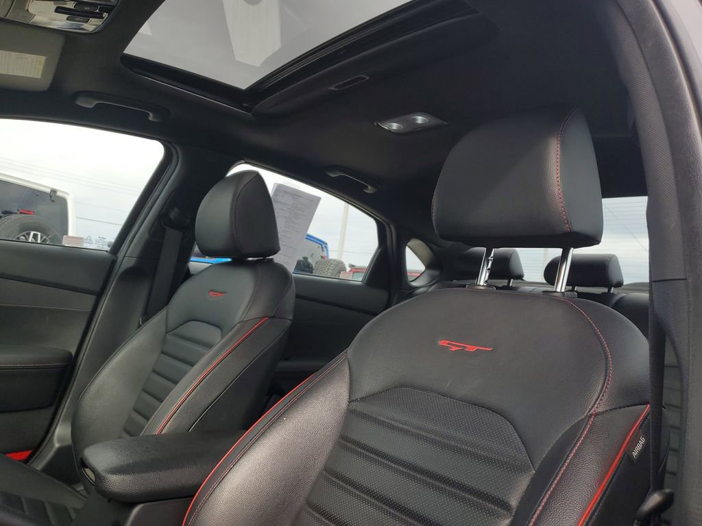 Used 2022 Kia Forte GT image 20