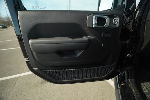 New 2026 Jeep Wrangler Unlimited Rubicon AWD/4WD image 12