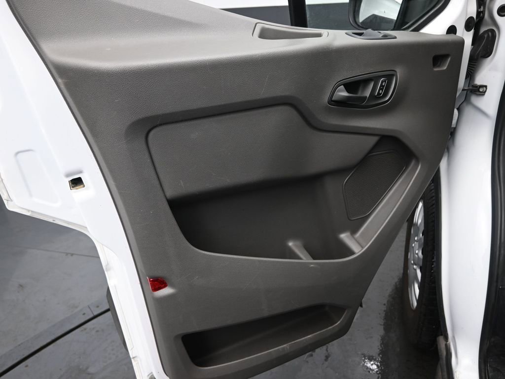 Used 2023 Ford Transit 350 XLT image 23