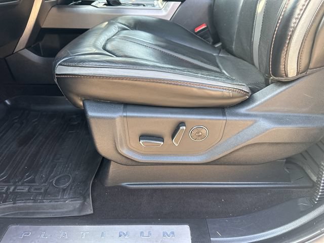 Used 2019 Ford F150 Platinum w/ Equipment Group 701A Luxury AWD/4WD image 15