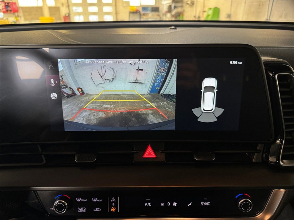 Certified 2024 Kia Sportage EX image 18