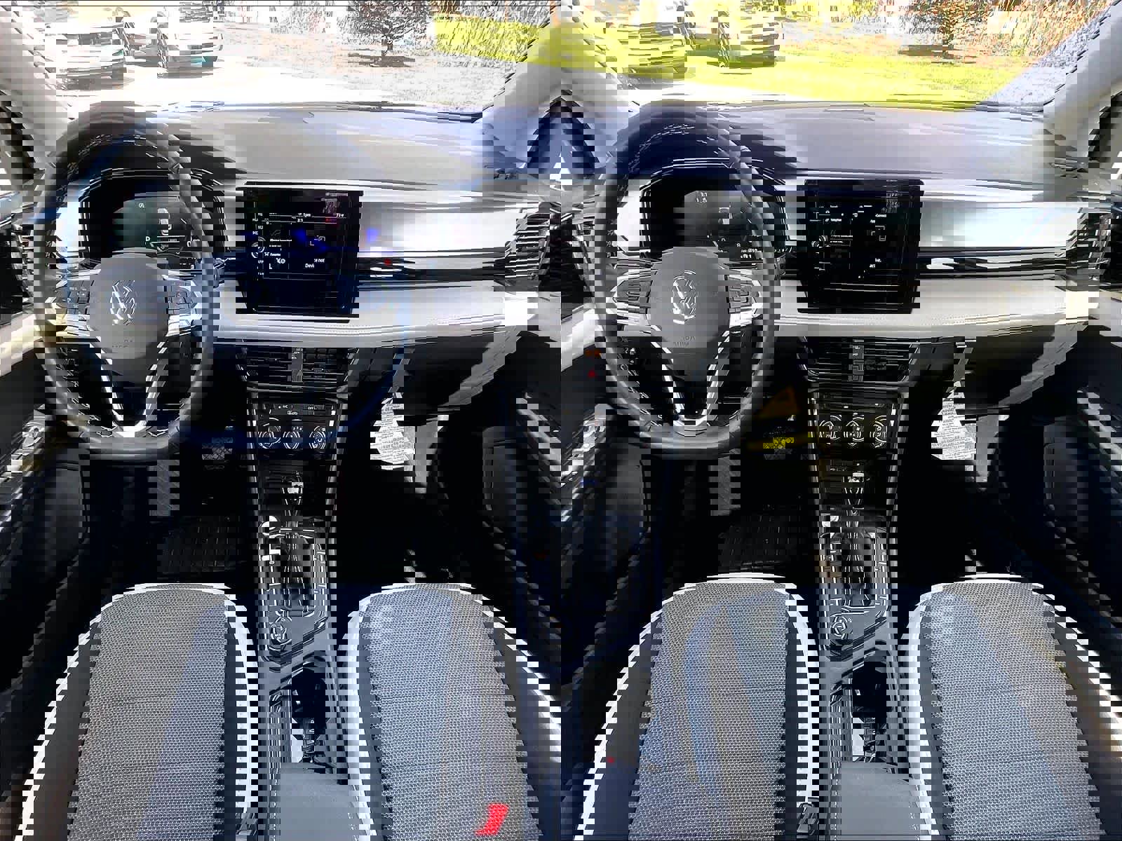 Used 2025 Volkswagen Taos S AWD/4WD image 21