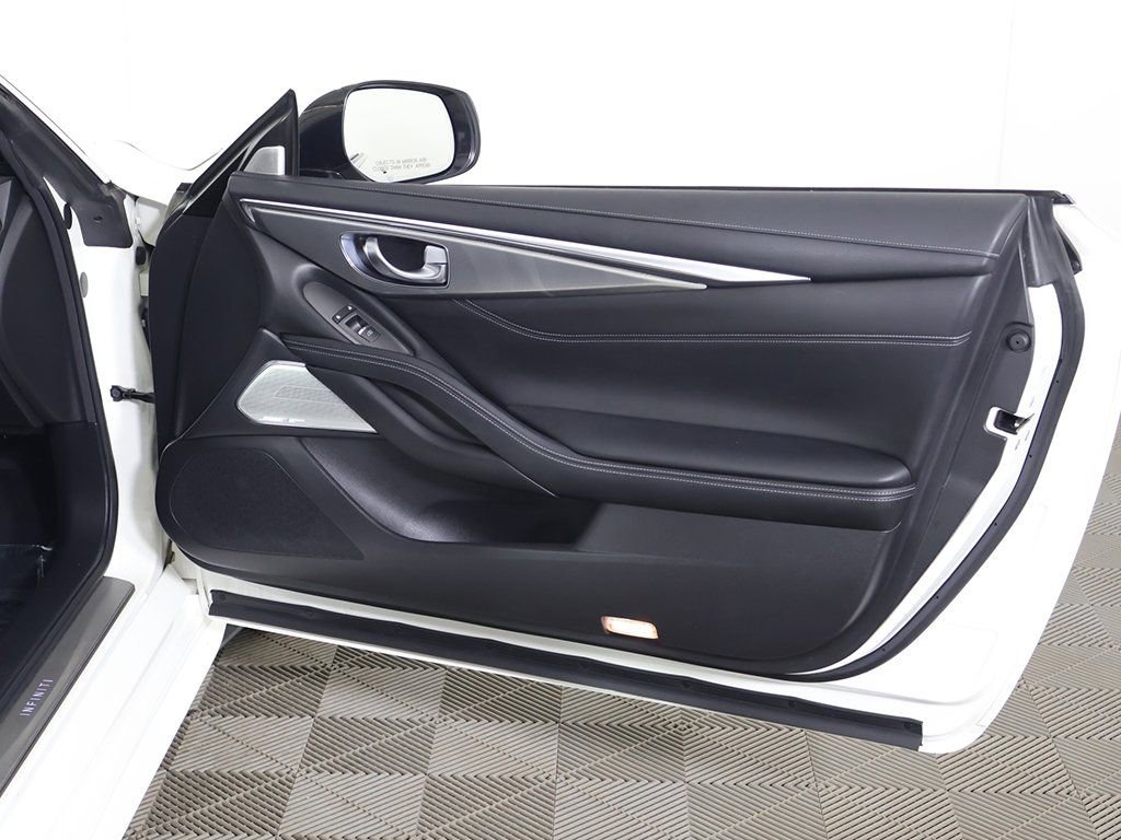 Used 2017 INFINITI Q60 w/ Premium Plus Package 3.0T image 24