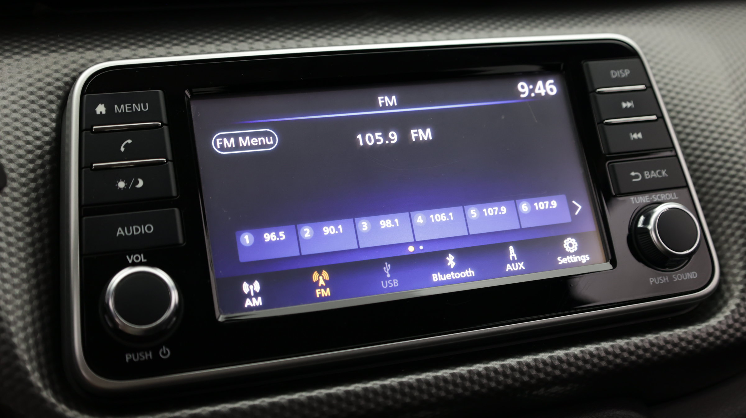 Used 2019 Nissan Kicks S FWD image 17