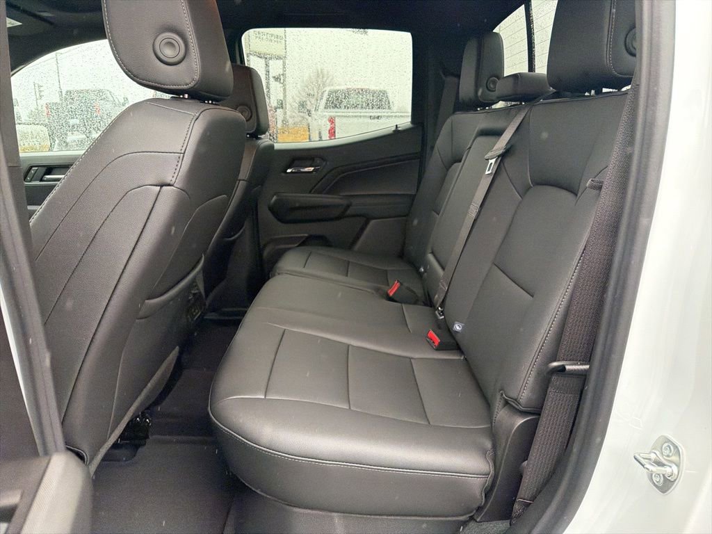 Certified 2025 GMC Canyon Elevation w/ Convenience Package image 18