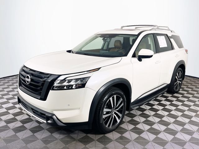 Used 2023 Nissan Pathfinder Platinum w/ Lighting Package (N93) AWD/4WD image 4