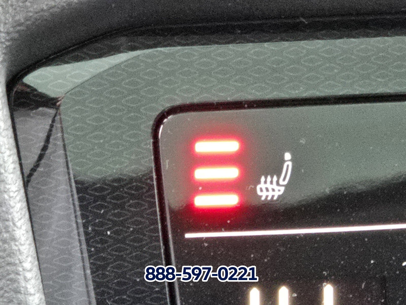 New 2026 Volkswagen Taos SE image 18