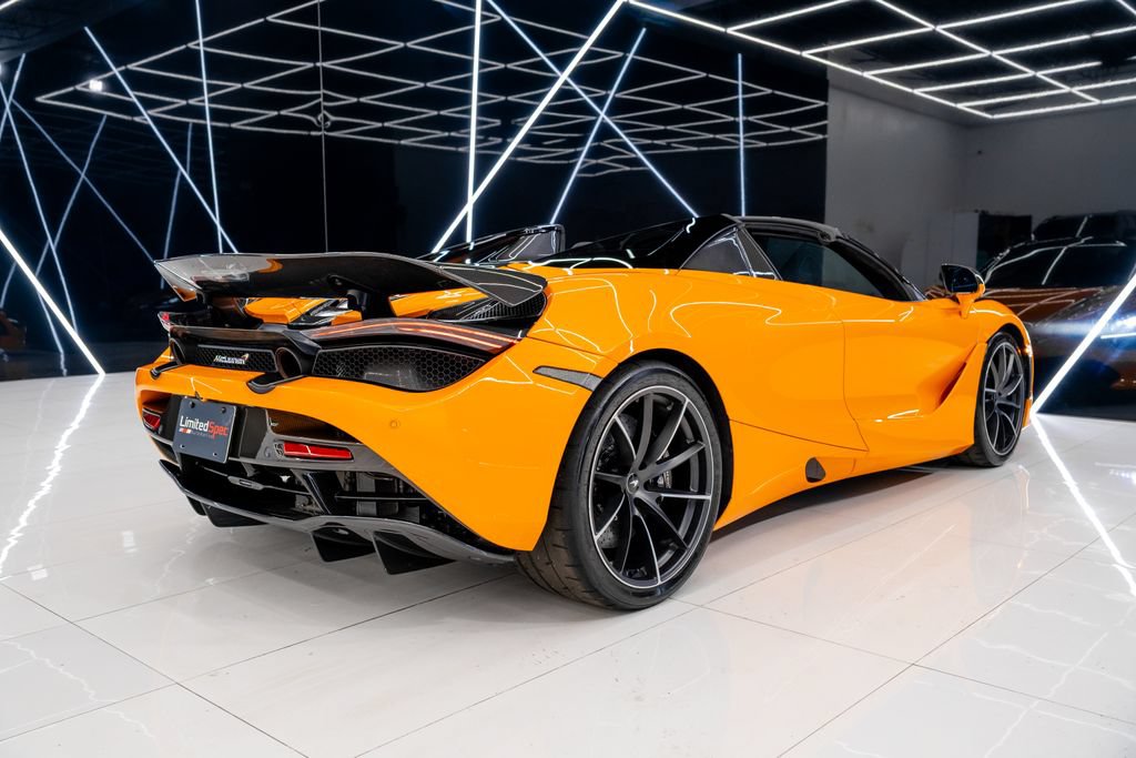 Used 2020 McLaren 720S Spider RWD image 37