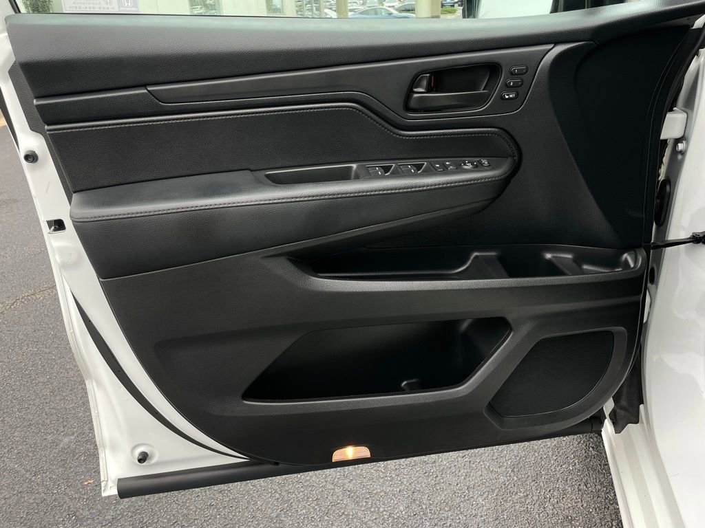 Certified 2023 Honda Odyssey Sport image 23