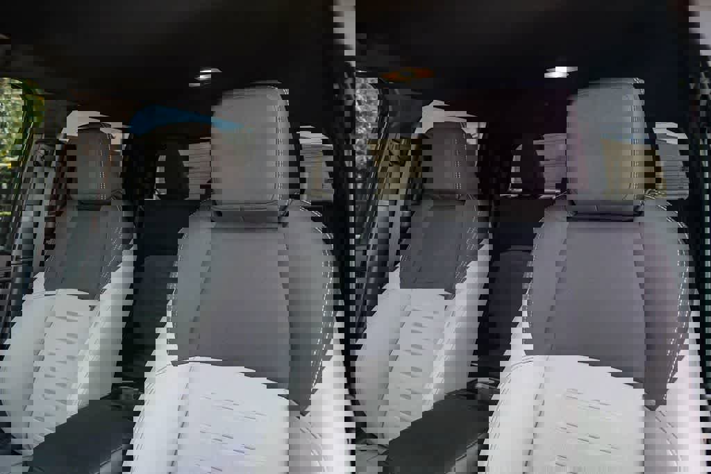 Used 2025 Toyota Tacoma TRD Off-Road image 19