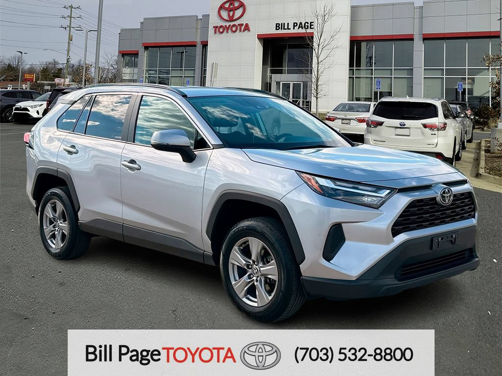 Used 2024 Toyota RAV4 XLE FWD video 1