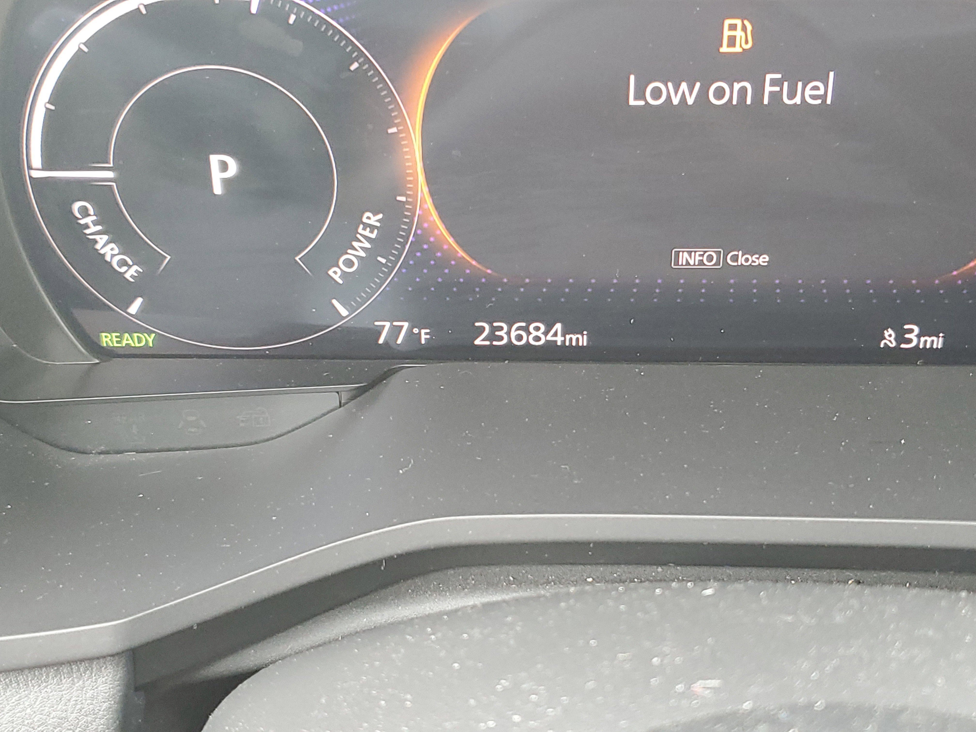 Used 2024 MAZDA CX-90 Plug-In Hybrid w/ Preferred image 27