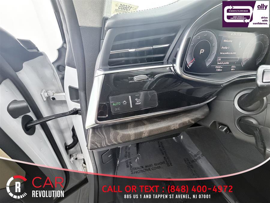 Used 2020 Audi Q8 Prestige w/ Prestige Package AWD/4WD image 15
