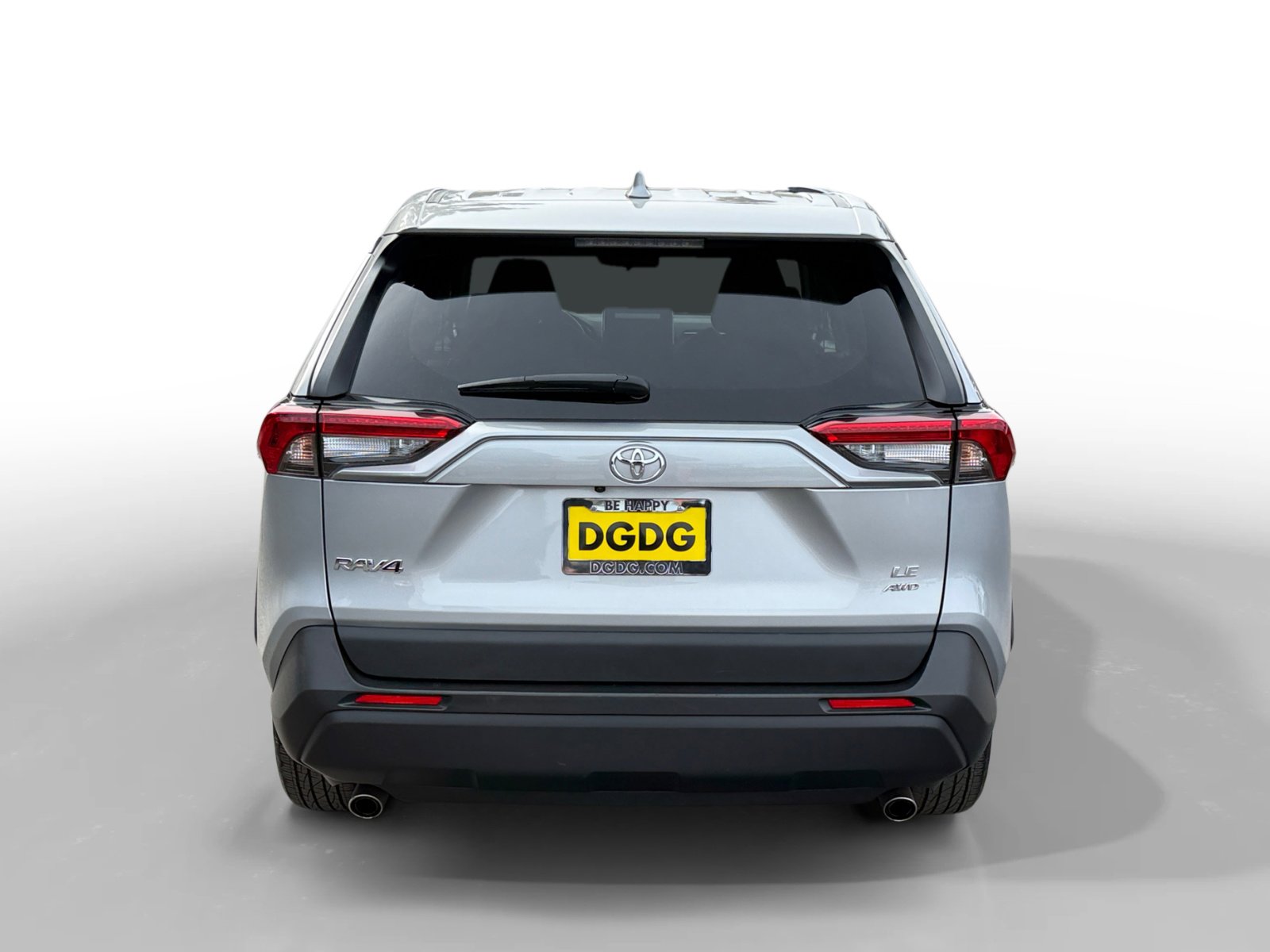 Used 2024 Toyota RAV4 LE image 4