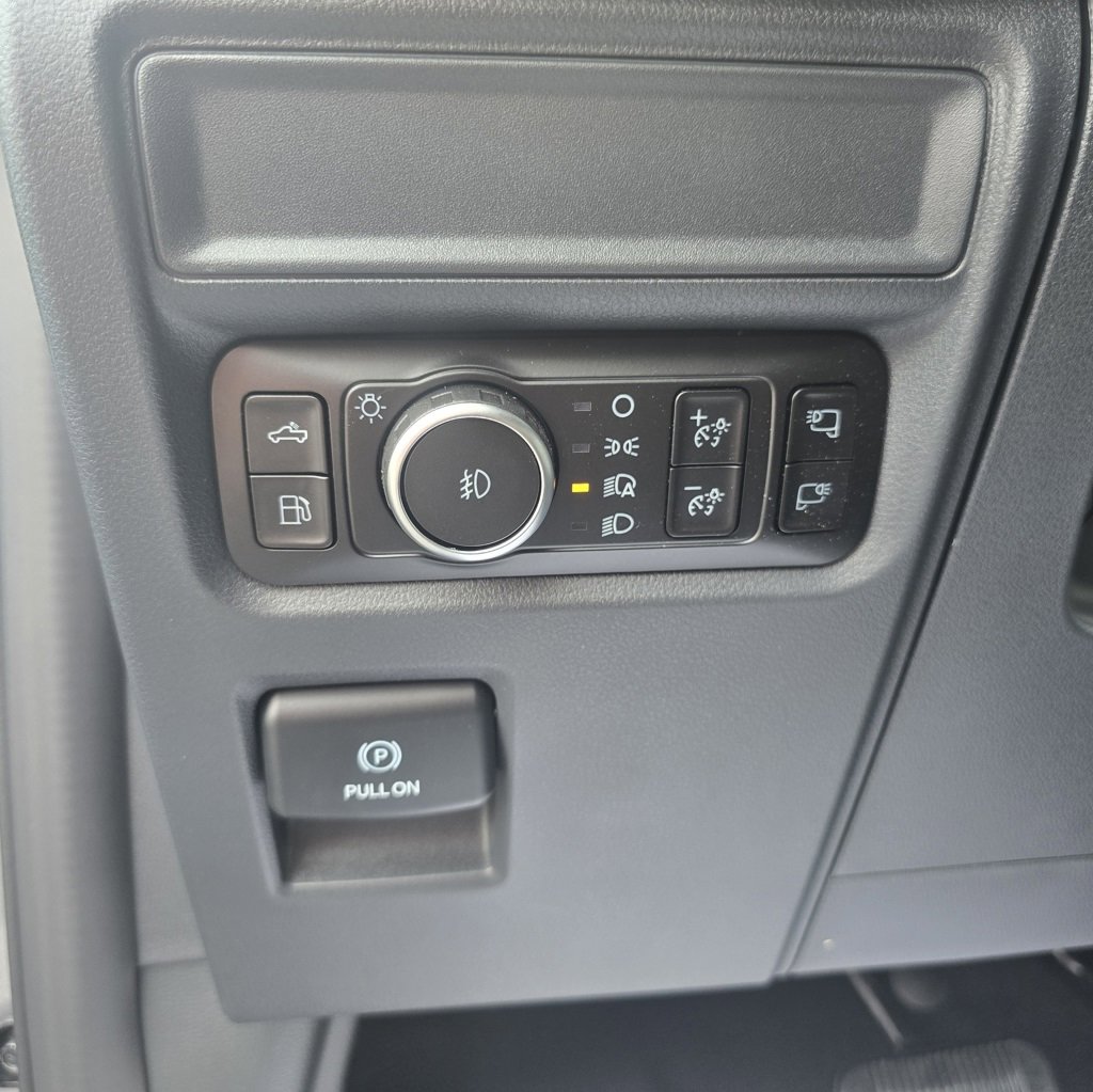 New 2025 Ford F150 XLT image 28