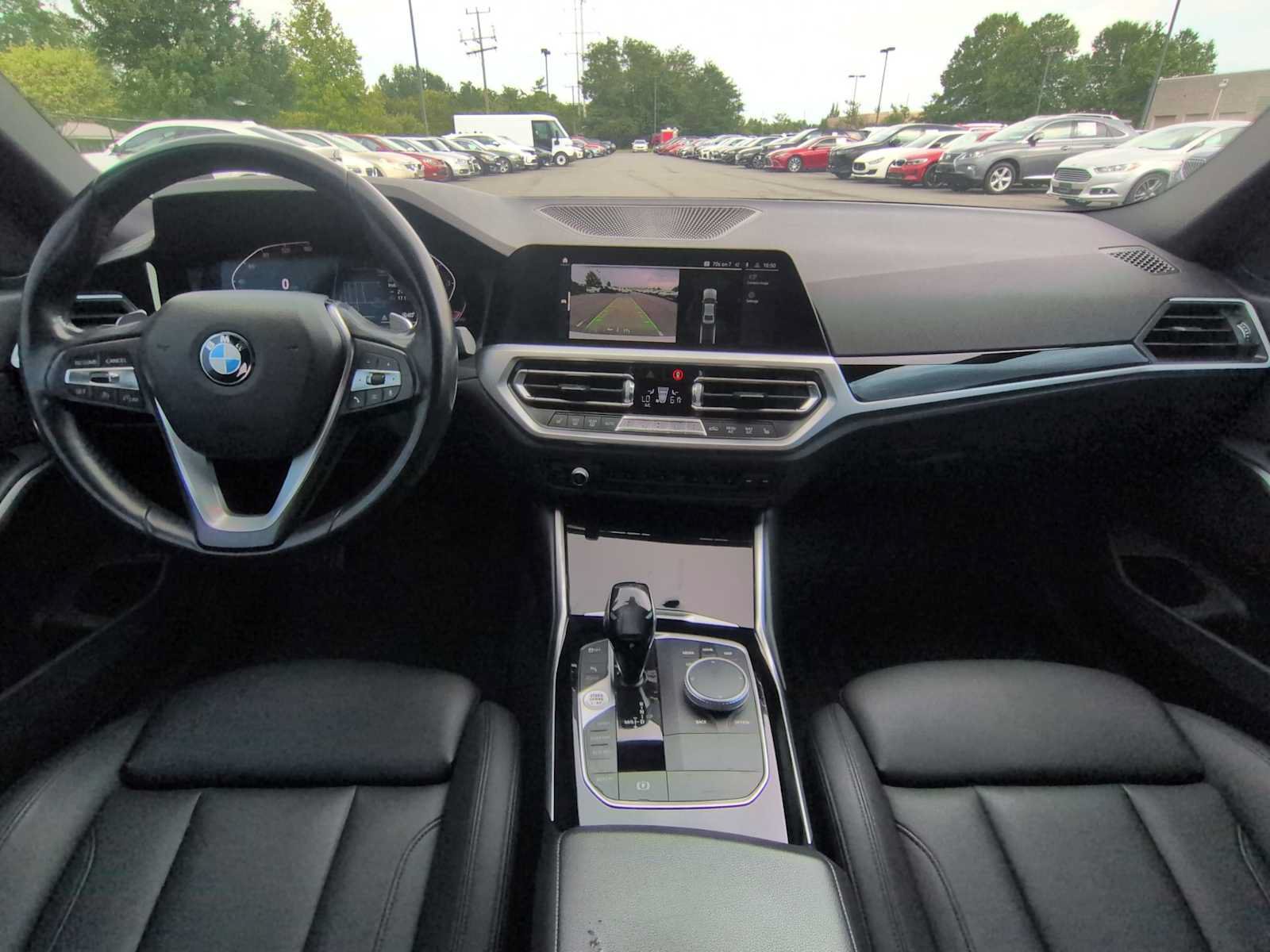 Used 2019 BMW 330i Sedan w/ Convenience Package RWD image 16
