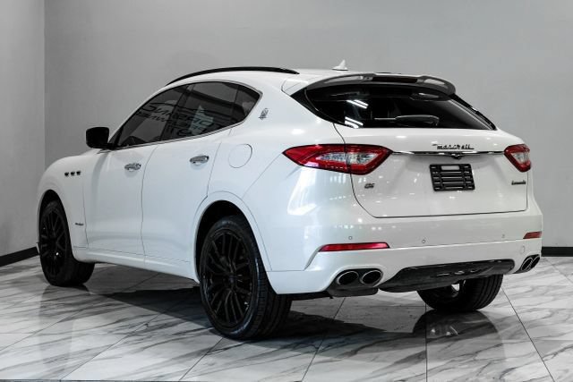Used 2018 Maserati Levante GranSport AWD/4WD image 12