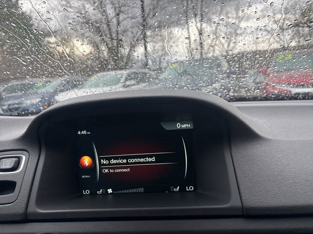 Used 2016 Volvo XC70 T5 Platinum image 17