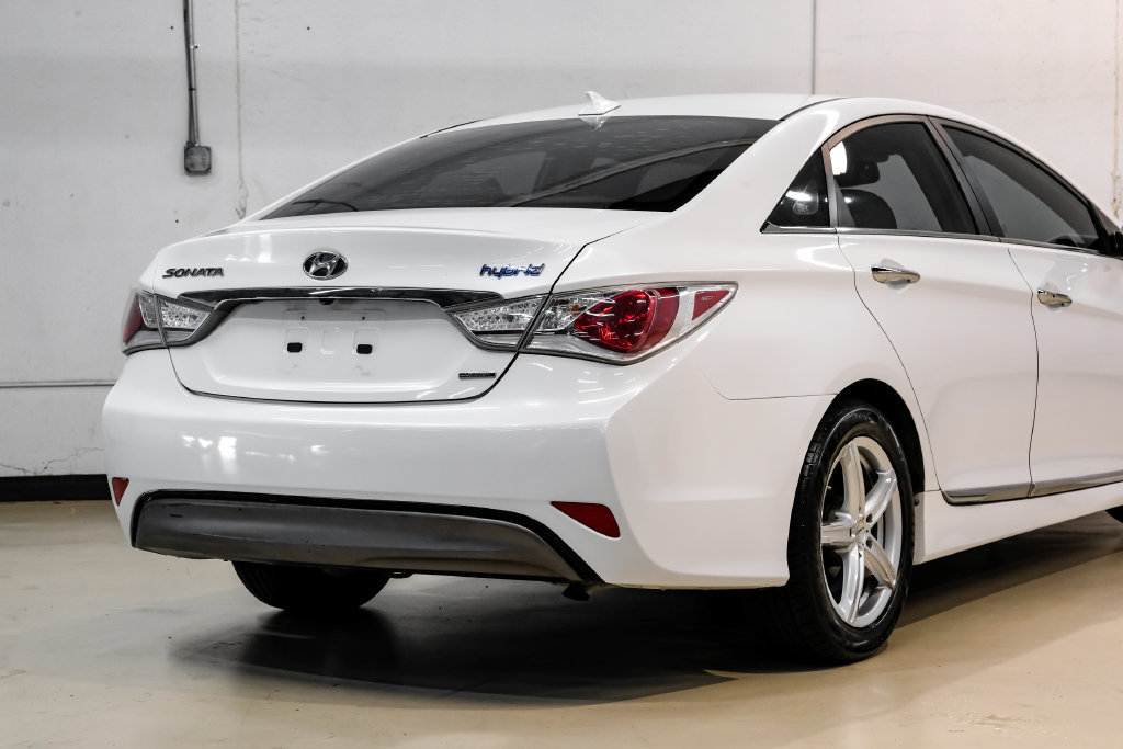 Used 2014 Hyundai Sonata Limited FWD image 11