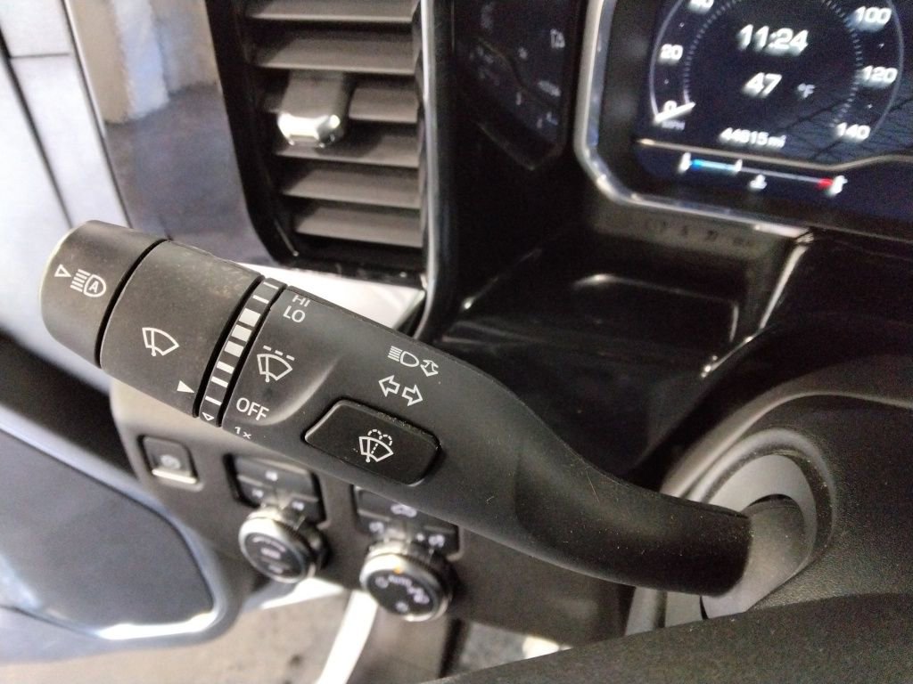 Used 2024 GMC Sierra 2500 SLE image 14