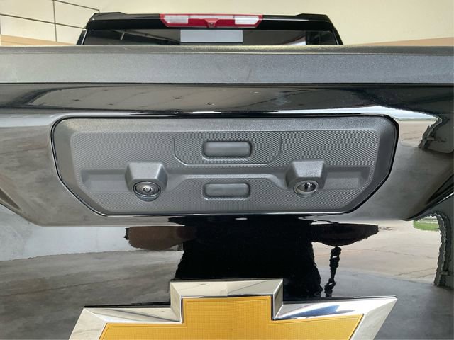 Used 2024 Chevrolet Silverado 1500 High Country w/ High Country Premium Package image 14