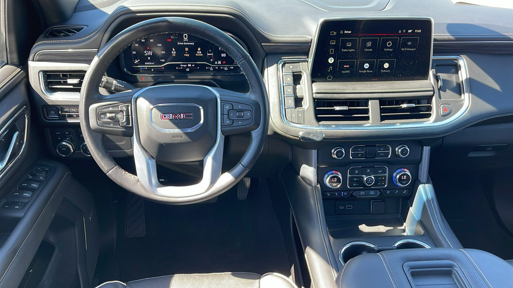 Used 2022 GMC Yukon XL SLT w/ SLT Premium Package AWD/4WD image 16