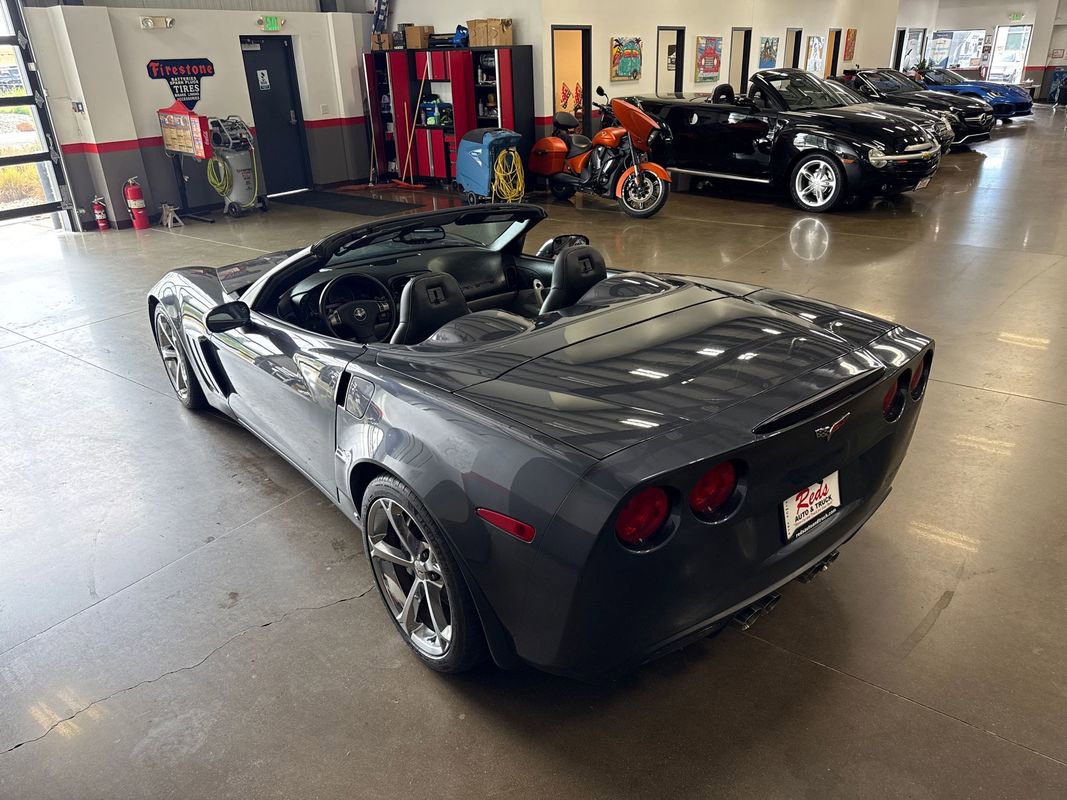 Used 2010 Chevrolet Corvette Grand Sport w/ Preferred Equipment Group image 3
