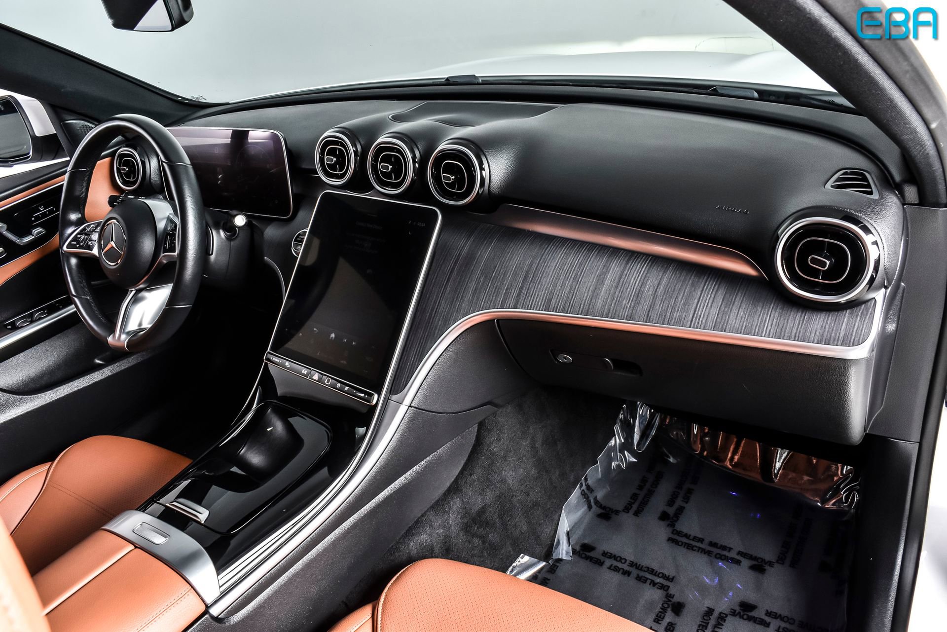 Used 2025 Mercedes-Benz C 300 4MATIC Sedan image 24