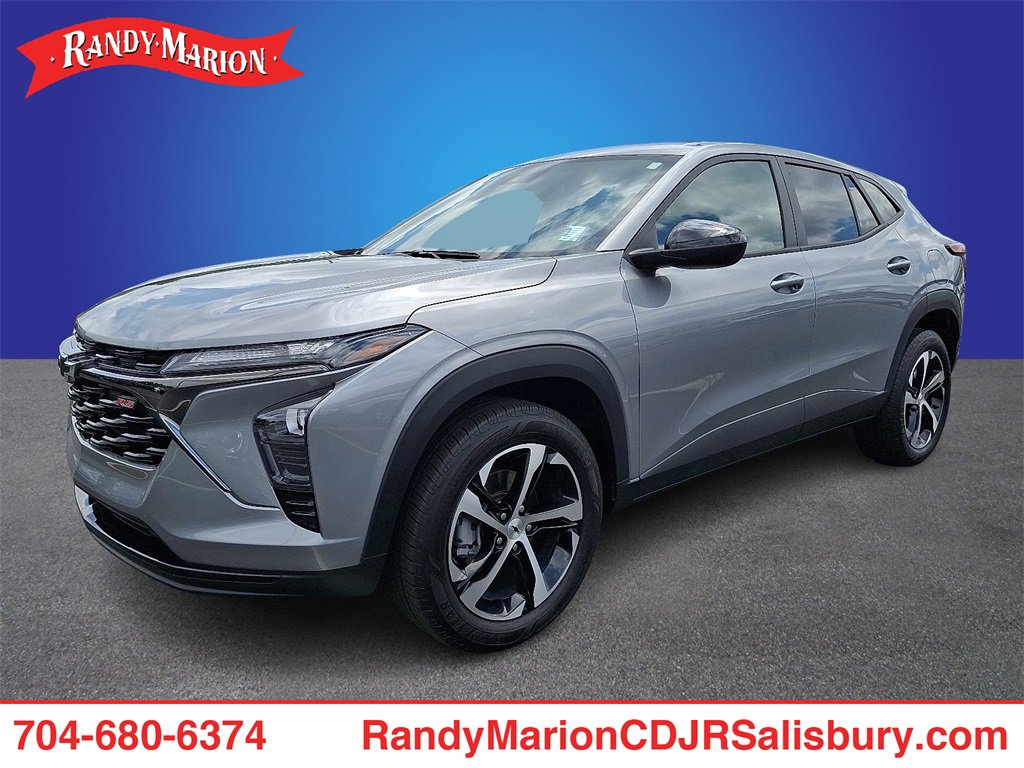 Used 2024 Chevrolet Trax RS w/ Driver Confidence Package