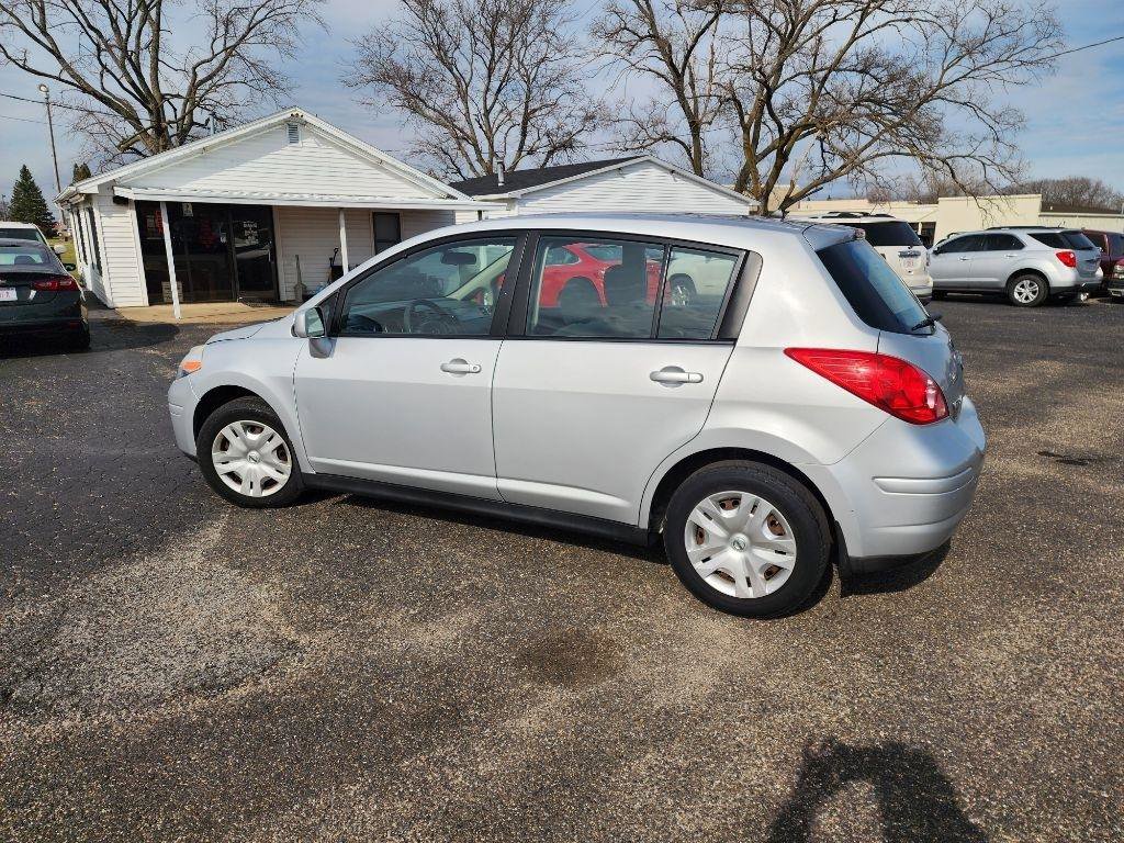 Used 2010 Nissan Versa 1.8 S w/ PWR Plus Pkg image 8