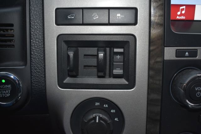 Used 2016 Ford Expedition Limited AWD/4WD image 27
