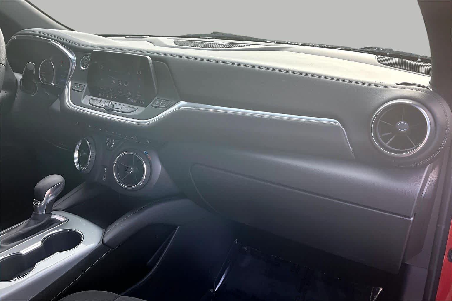 Used 2021 Chevrolet Blazer LT FWD image 18