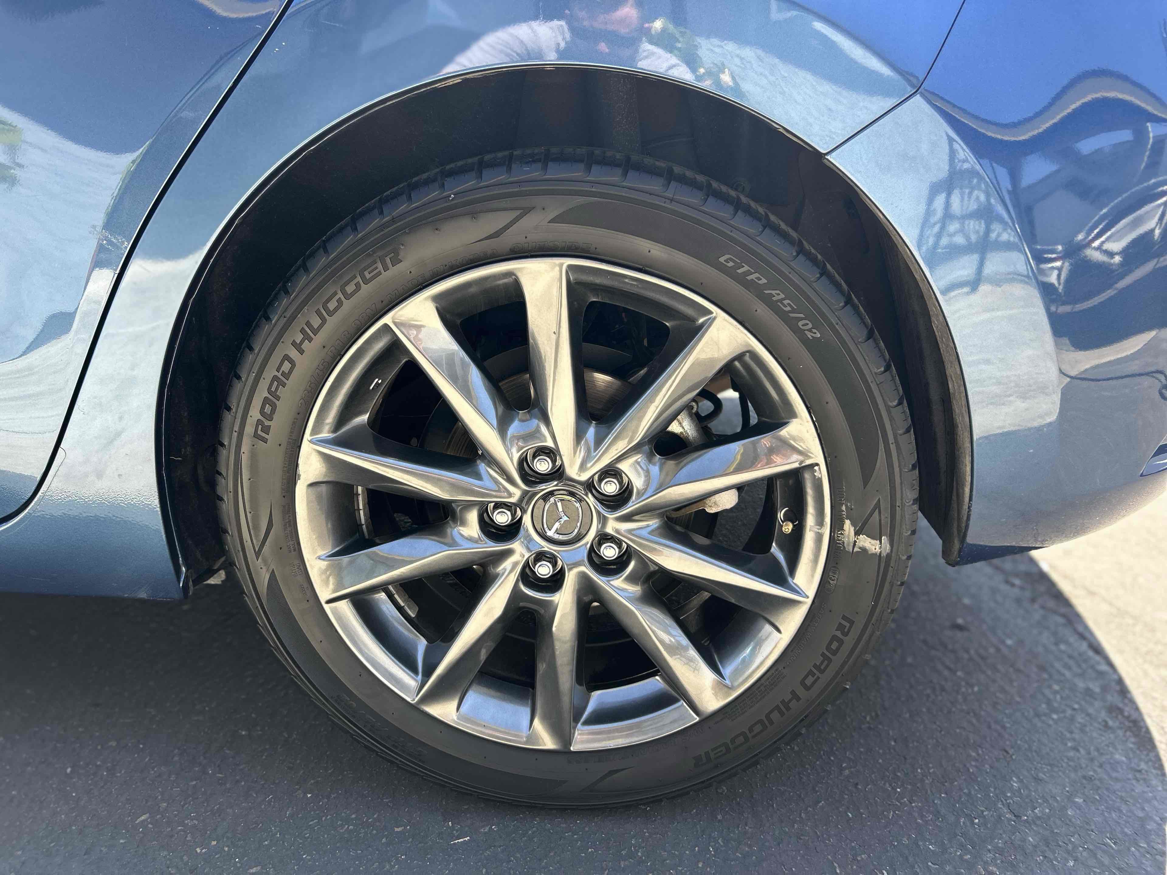 Used 2018 MAZDA MAZDA3 Touring image 27