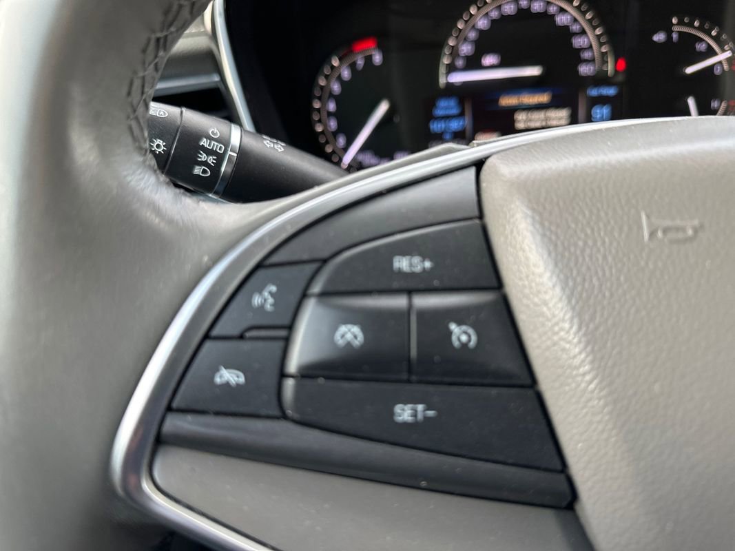 Used 2018 Cadillac XT5 Luxury w/ Driver Awareness Package image 25