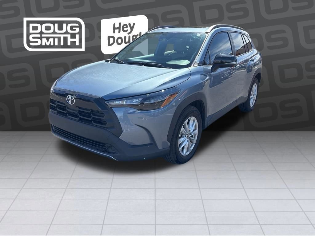 Used 2026 Toyota Corolla Cross LE w/ Moonroof Package