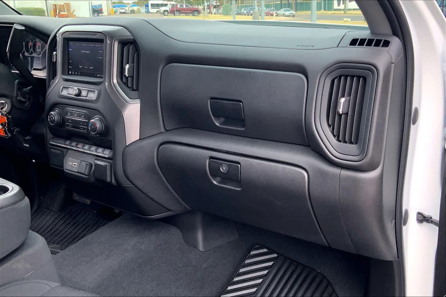 Used 2021 Chevrolet Silverado 1500 Custom RWD image 19