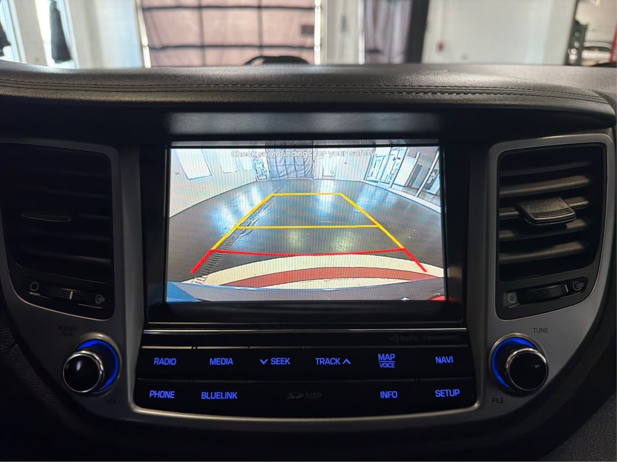 Used 2016 Hyundai Tucson Limited w/ Option Group 03 AWD/4WD image 30