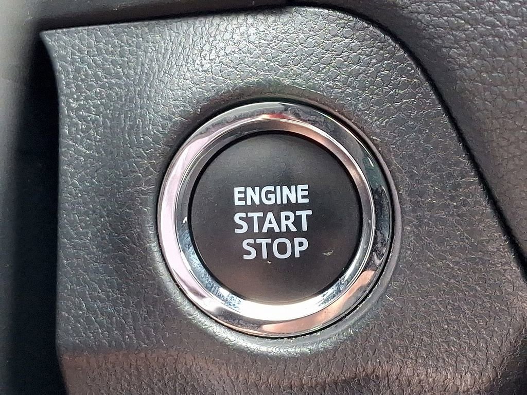 Used 2024 Toyota RAV4 Adventure image 25